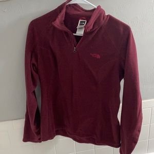 Burgundy pull over North Face half zip